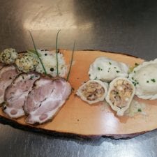 Schweinsbratennudel